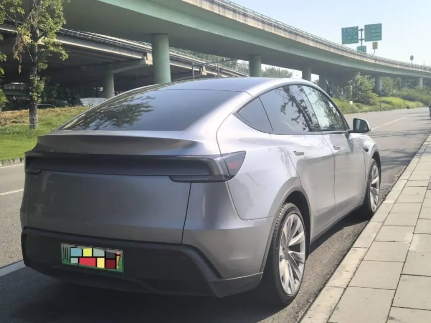 Tesla 2026 Model Y long endurance rear wheel drive version (modified) automatic gear 6
