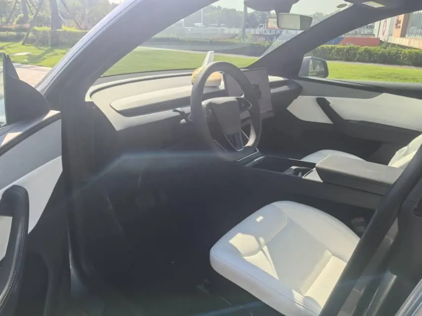 Tesla 2026 Model Y long endurance rear wheel drive version (modified) automatic gear 7