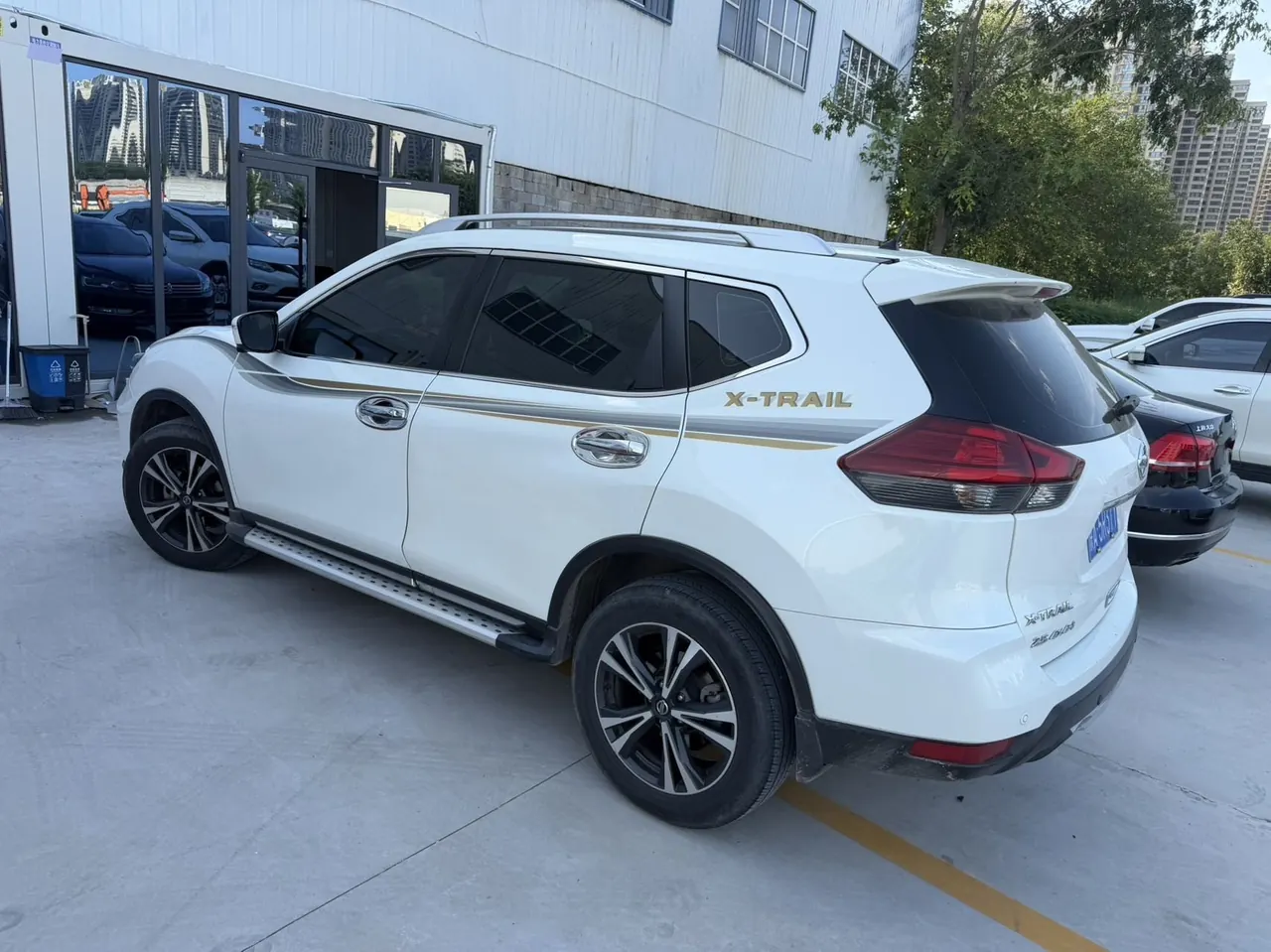 Nissan 2020 Qijun 2.5 stepless XL ITS four-wheel drive luxury pilot version automatic gear 6
