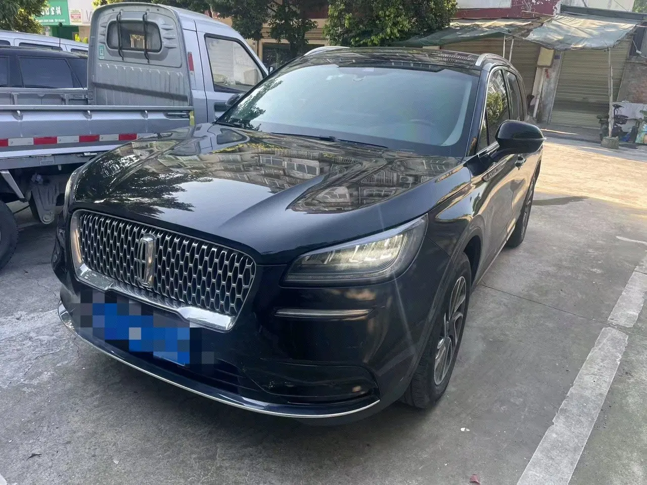 打开图片灯箱:Lincoln 2020 adventurer 2.0T two-wheel drive elegant version of automatic gear