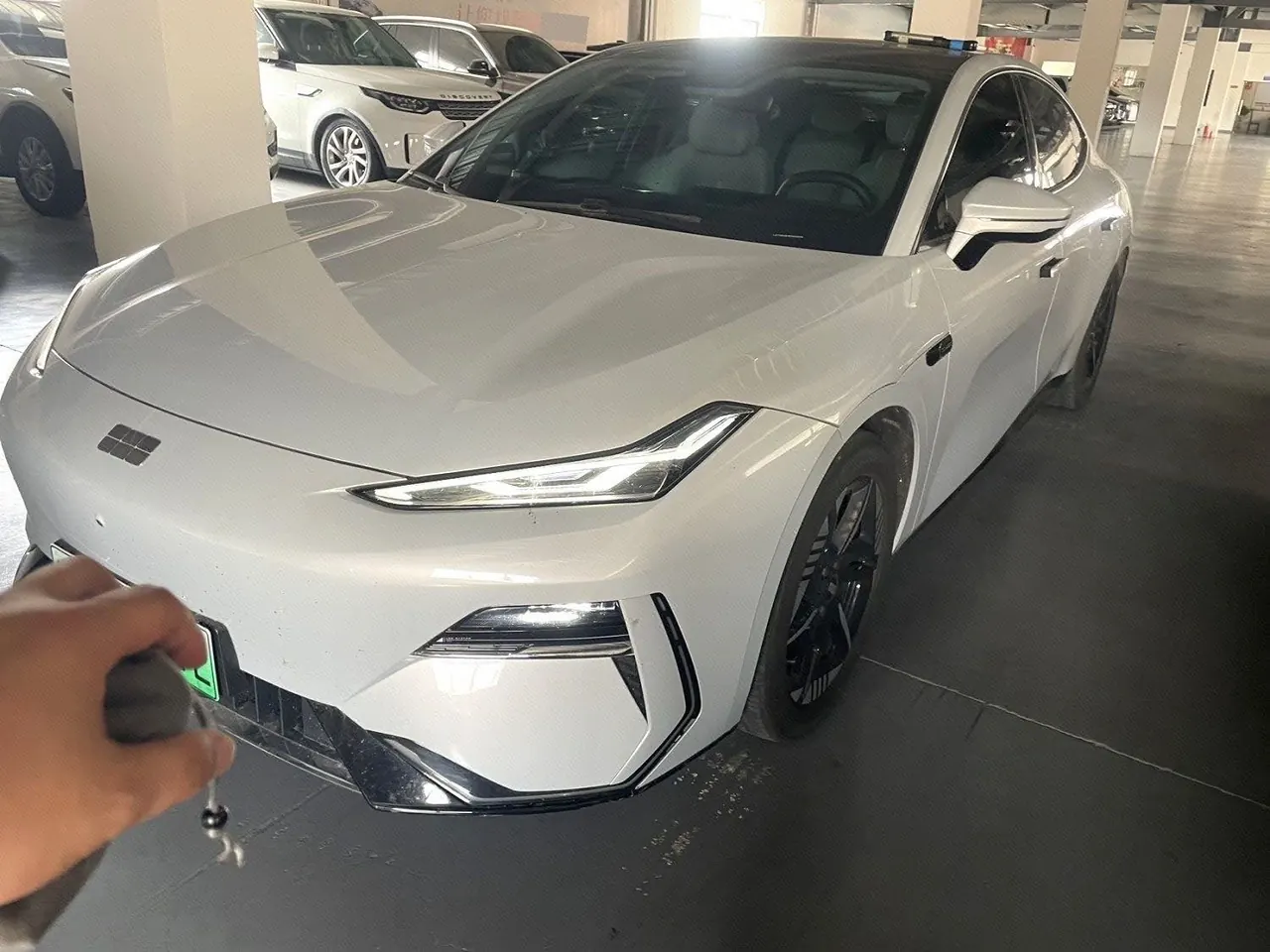 Geely Galaxy 2024 E 8 550km Rear Drive Longteng Edition Automatic Gear - View 1