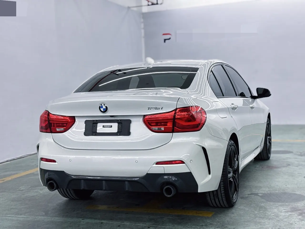 BMW 1 Series 2021 125i 2.0T M Sports Obsidian Night Edition (Changed) Automatic Gear 8