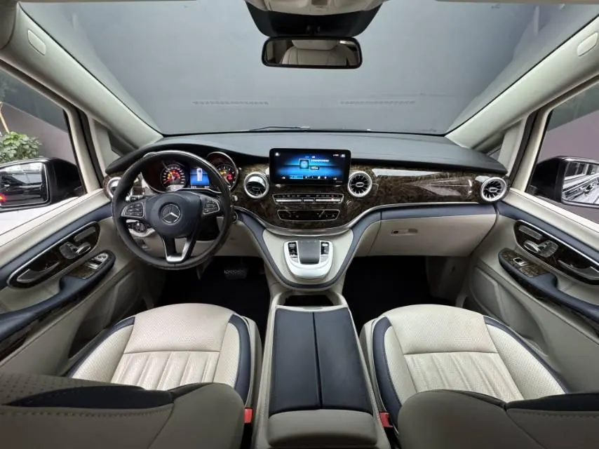 Mercedes Benz V 2020V 260 L 2.0T Deluxe Edition Automatic Gear 3