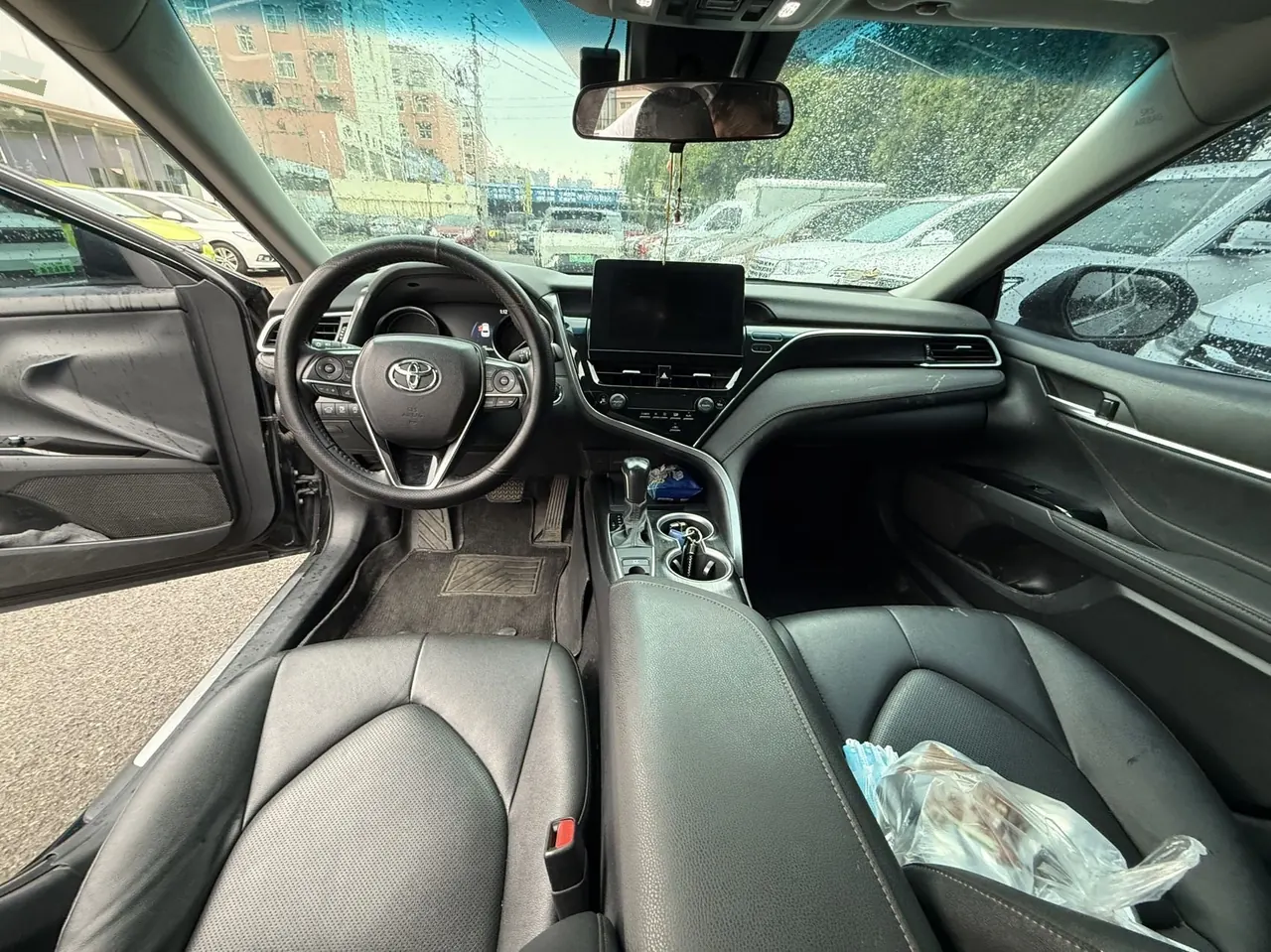 Toyota 2021 Camry 2.0G Stepless Deluxe Edition Automatic Gear 7