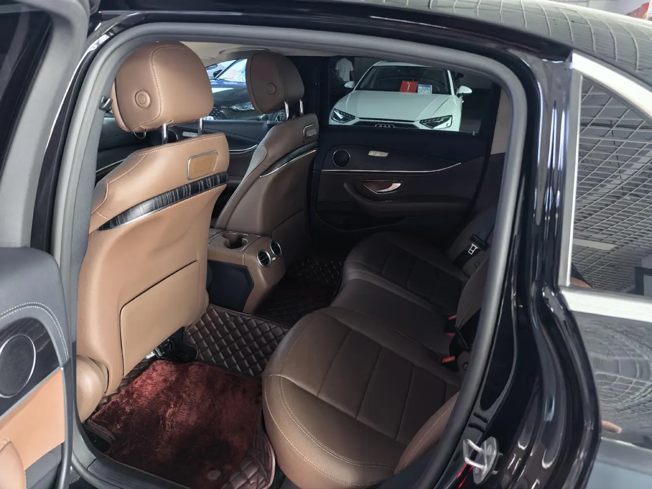 Mercedes Benz E-Class 2020 E 300 L 2.0T Sports Fashion Automatic Gear 6