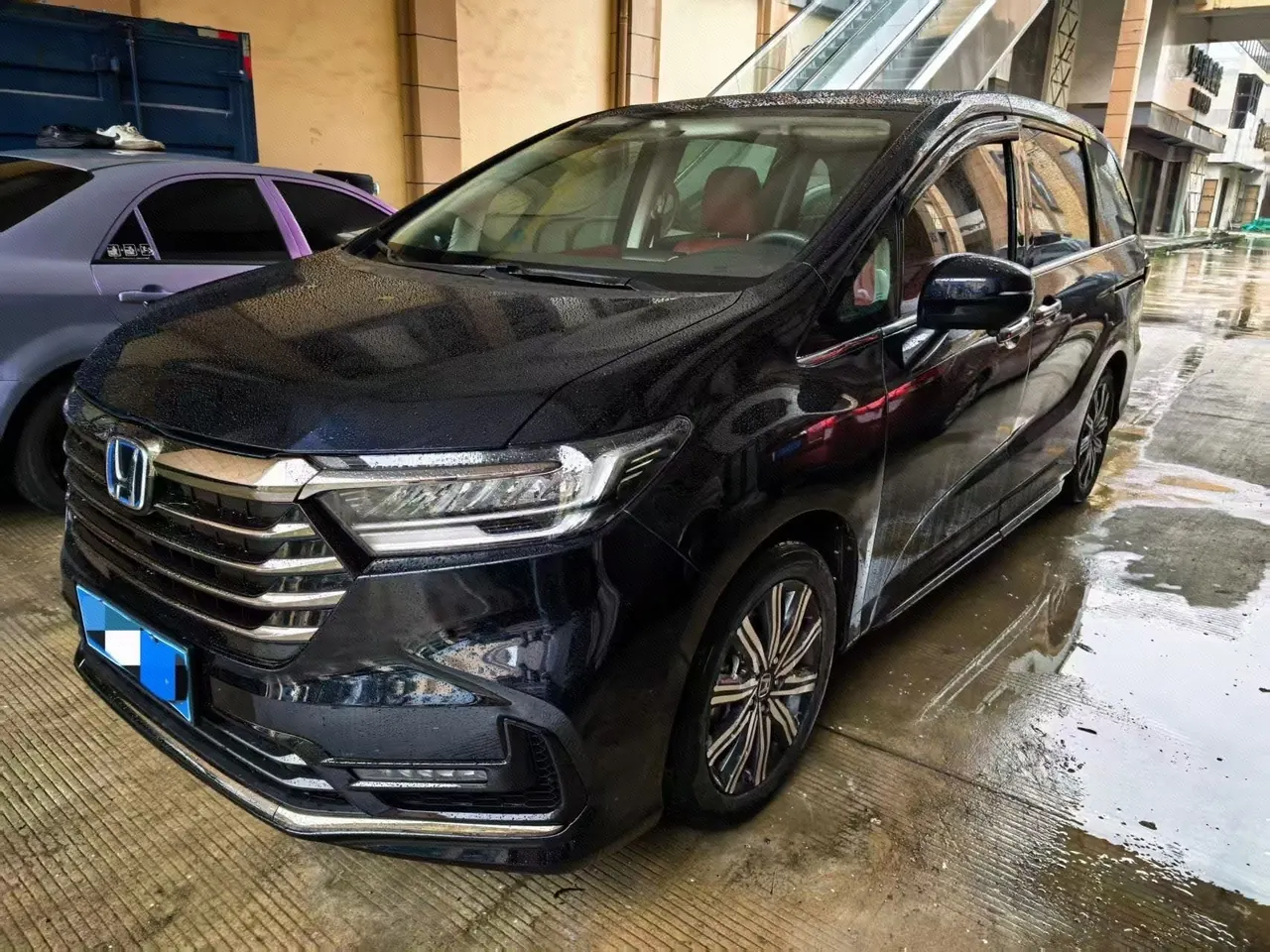 打开图片灯箱:Honda 2022 Odyssey Hybrid 2.0 Stepless Sharp and Pleasant Edition Automatic Gear