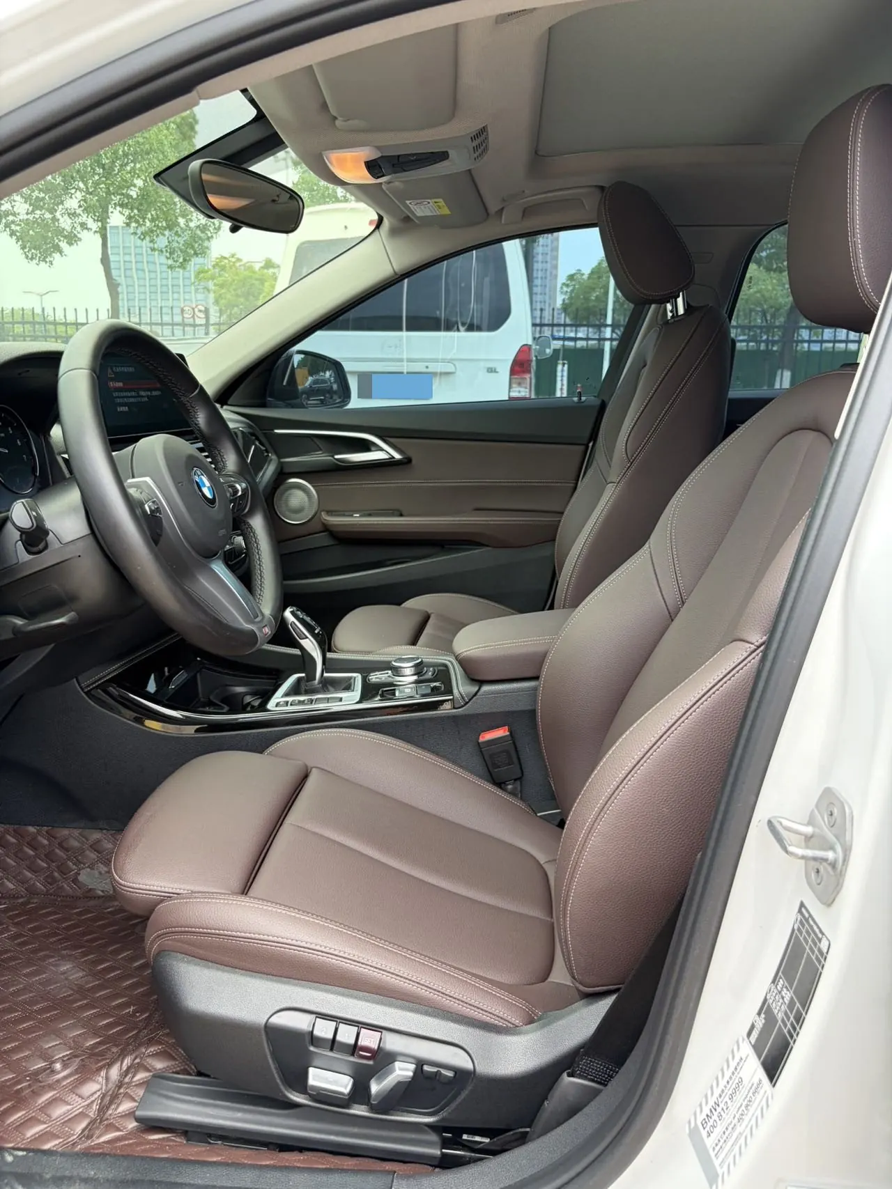 BMW 1 Series 2022 120i 1.5T M Sports Obsidian Night Edition Automatic Gear 6