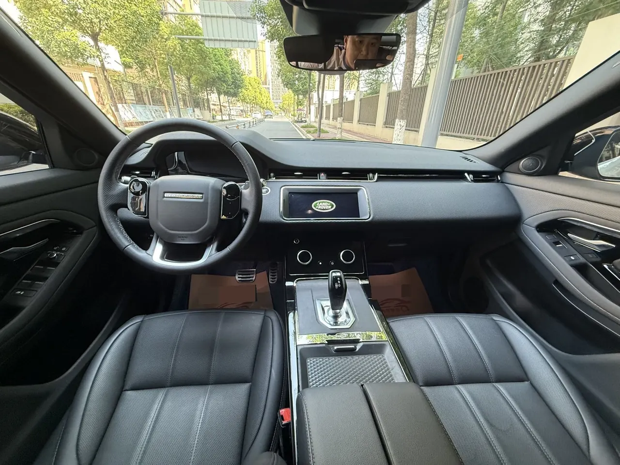 Land Rover 2021 evoque 48V 2.0T 249PS R-DYNAMIC s obsidian black sports version automatic gear 9