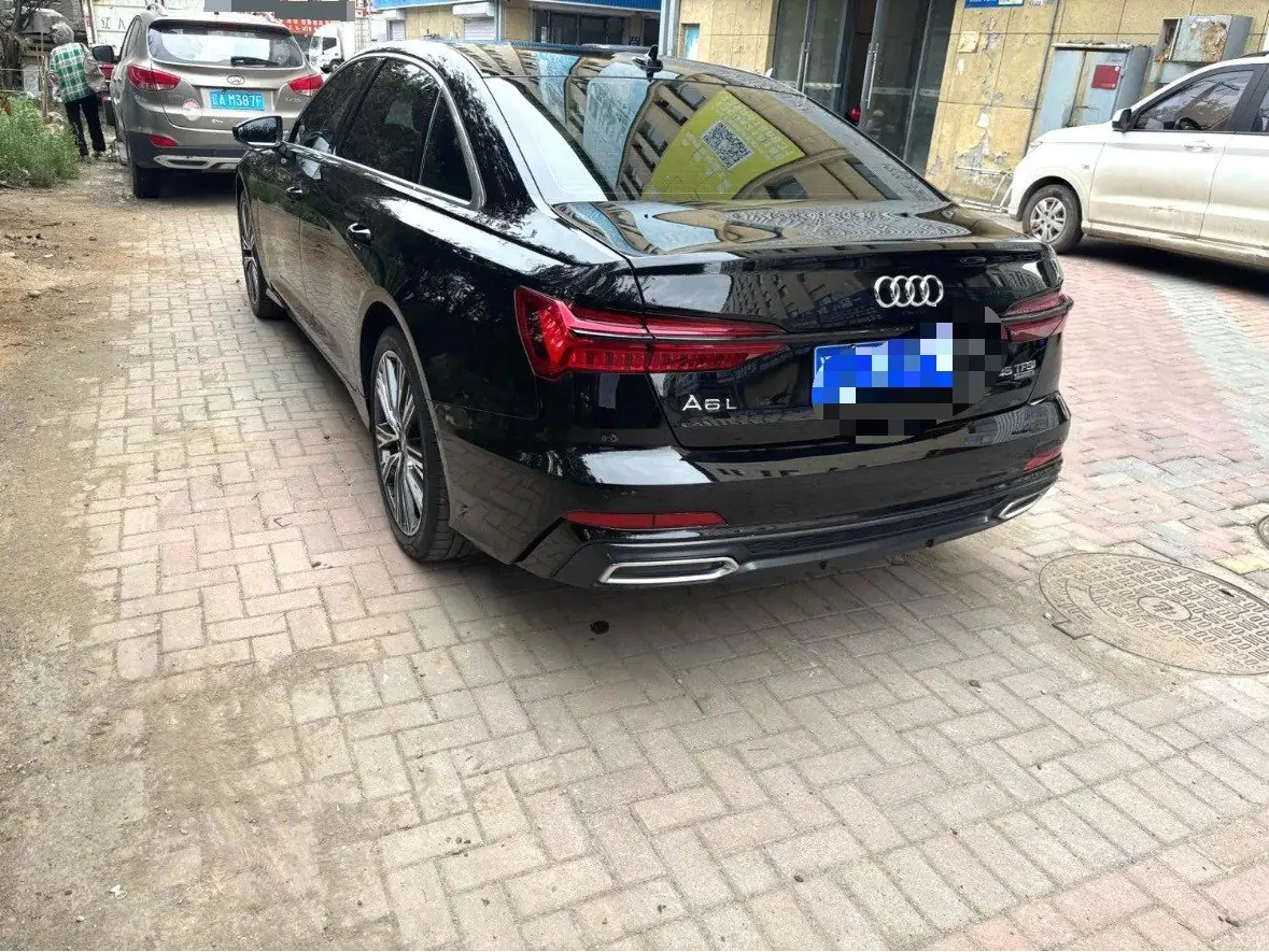 Audi 2021 A6L 2.0TFSI 45TFSI Quattro enjoy dynamic automatic transmission 2