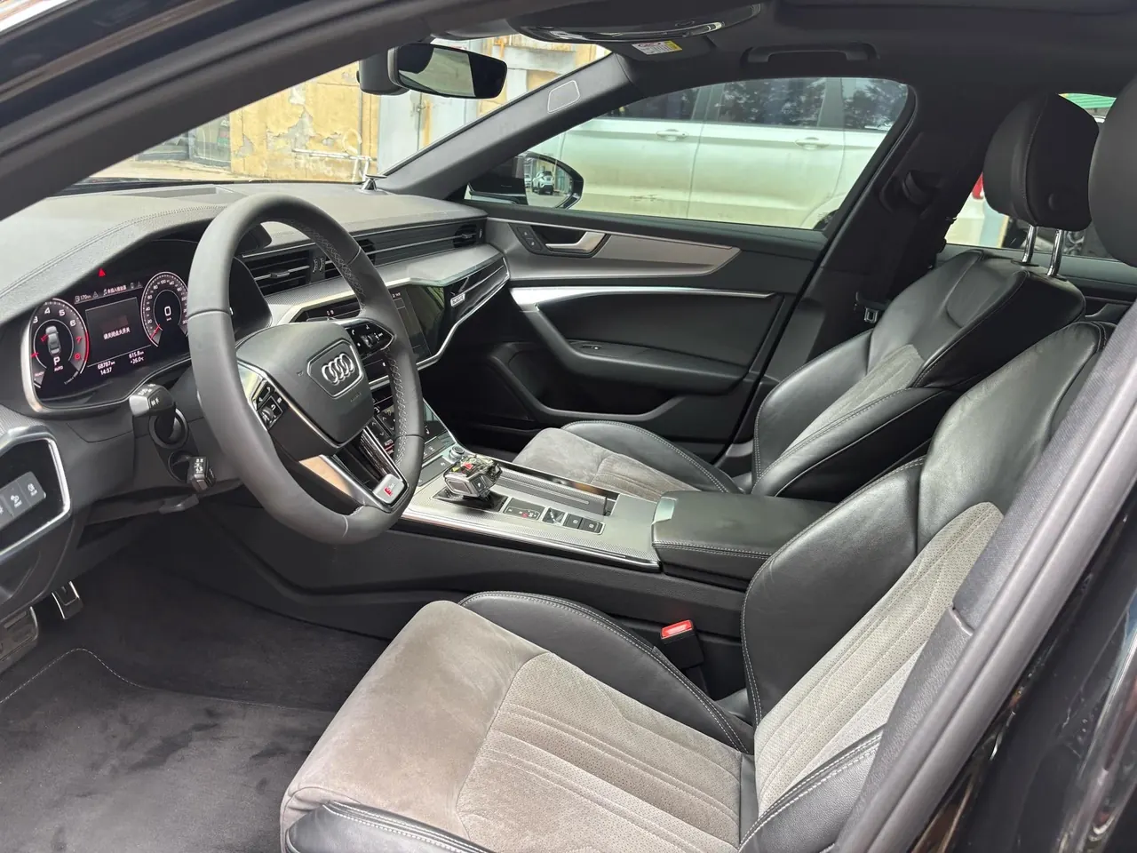 Audi 2021 A6L 2.0TFSI 45TFSI Quattro enjoy dynamic automatic transmission 5