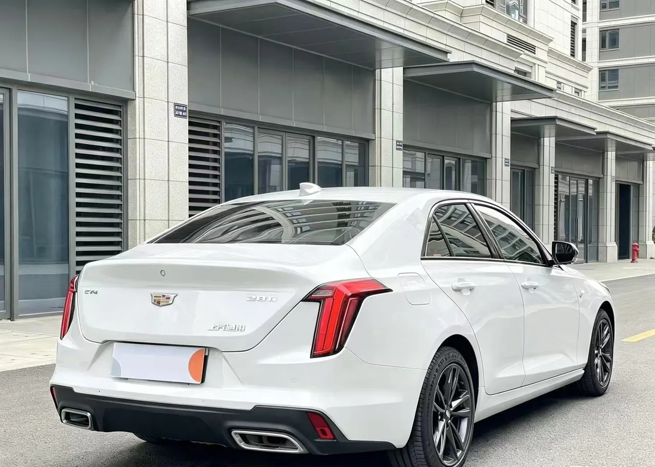 Cadillac 2022 CT4 2.0T 28T luxury automatic gear 5
