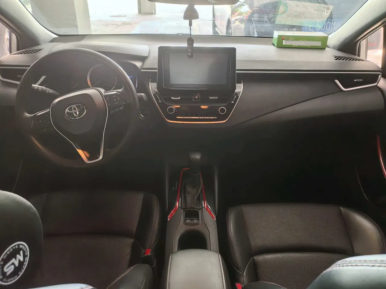Toyota 2021 Lei Ling 1.2T Stepless 185T Sports Edition Automatic Gear 5