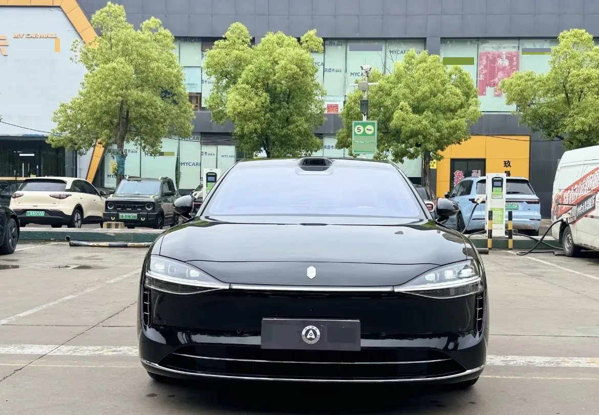 Luxeed 2026 S9 Ultra Rear Drive 53kWh Automatic 2