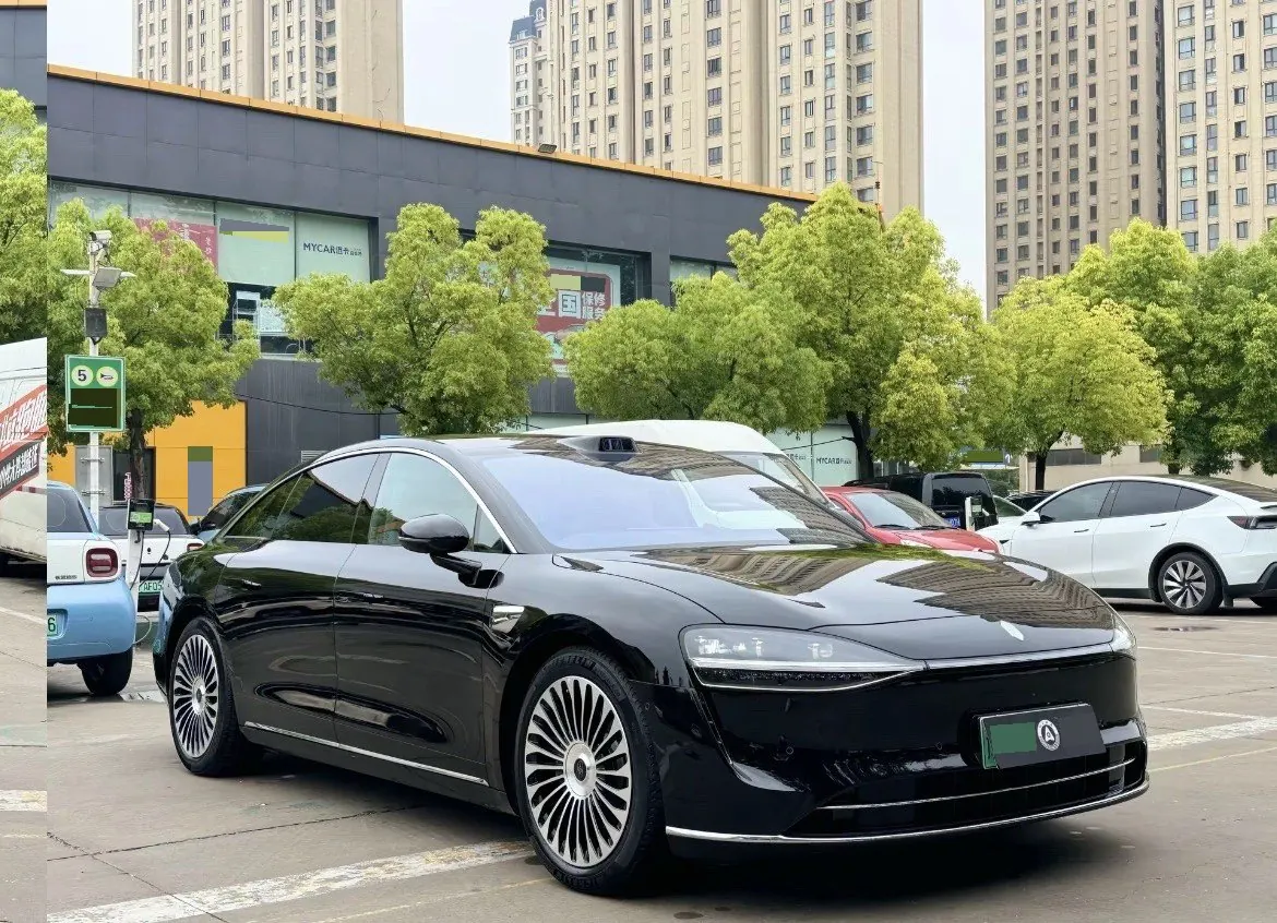 Luxeed 2026 S9 Ultra Rear Drive 53kWh Automatic 3
