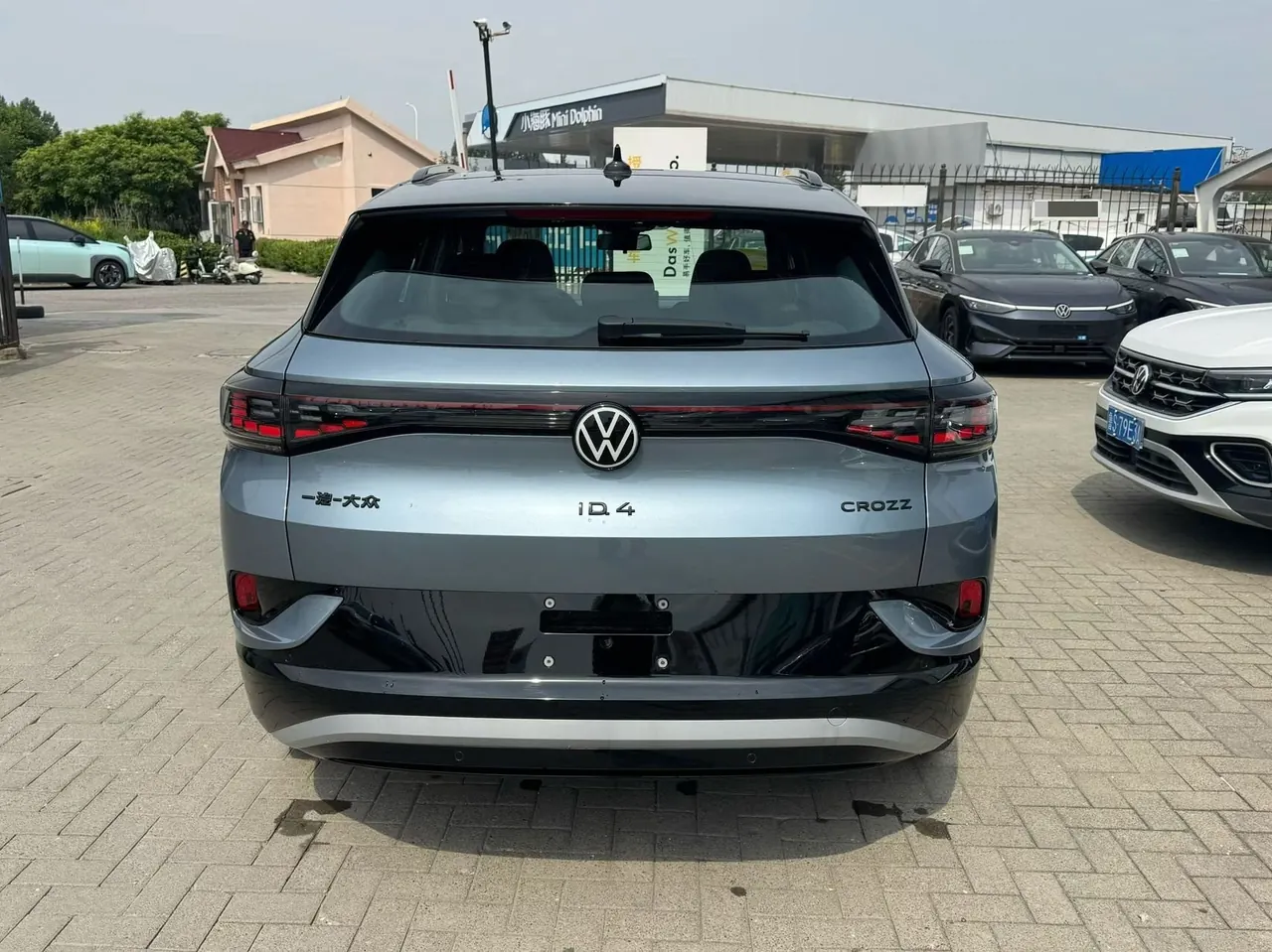Volkswagen 2026 ID. 4 CROZZ Dark Knight PRO Edition Automatic Transmission 8