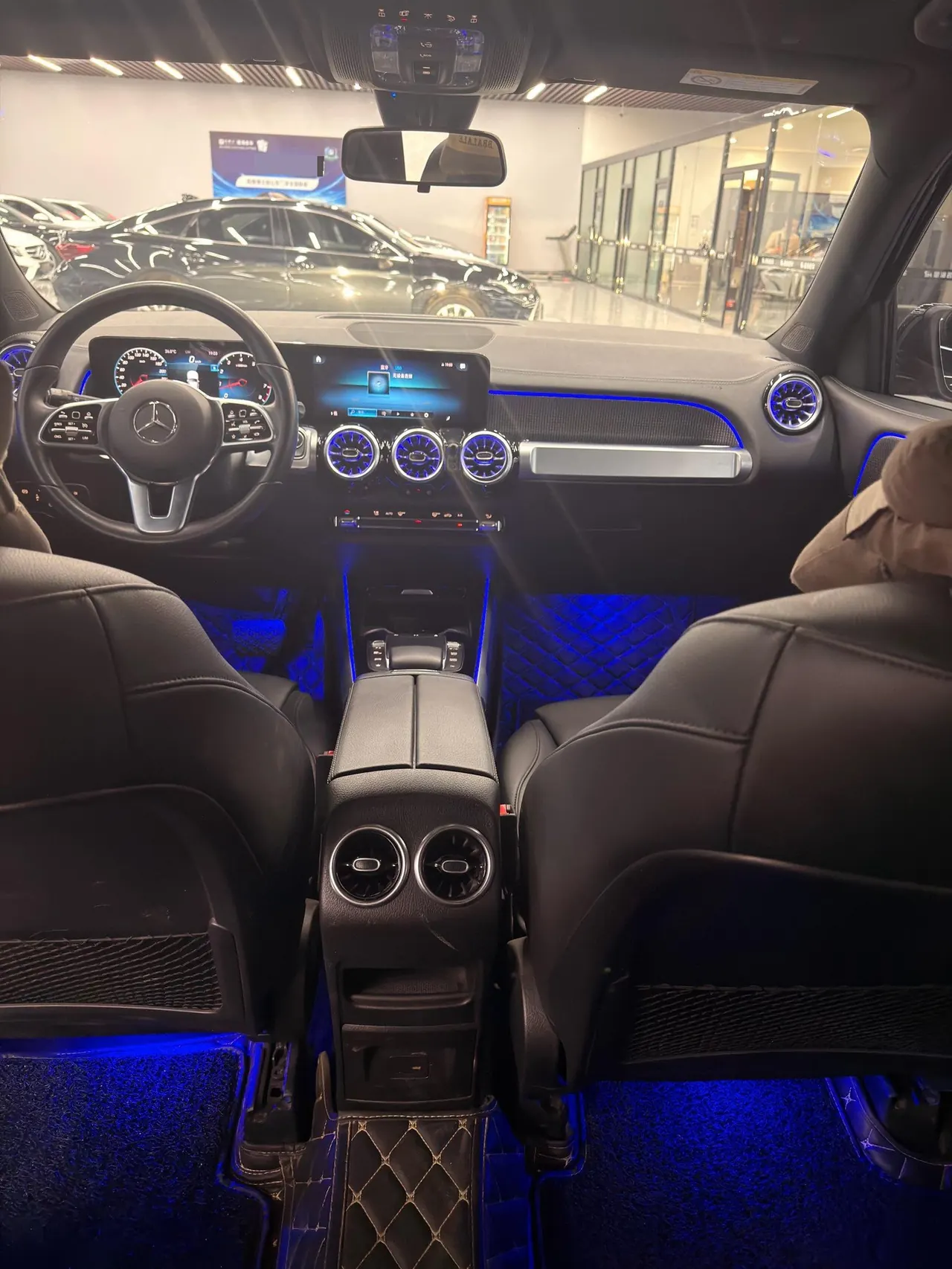 Mercedes Benz 2023 GLB 220 2.0T Dynamic Automatic 6
