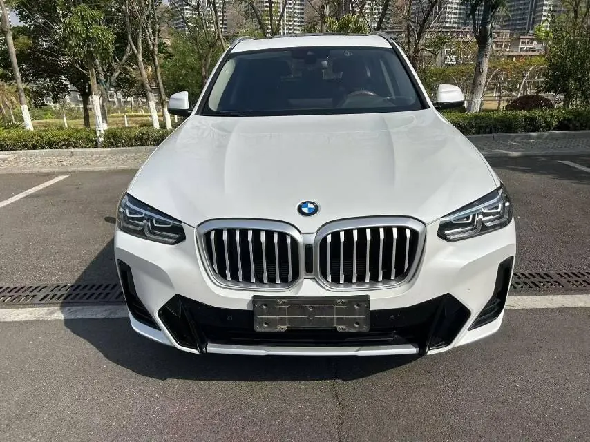 BMW 2022 X3 xDrive25i 2.0T M sports suit (changed) automatic gear 3