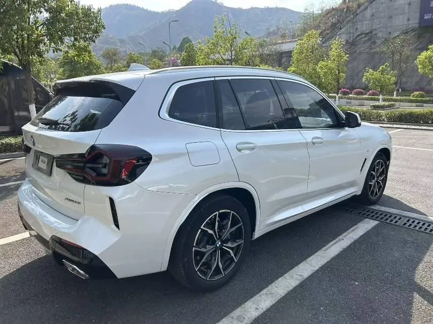 BMW 2022 X3 xDrive25i 2.0T M sports suit (changed) automatic gear 4