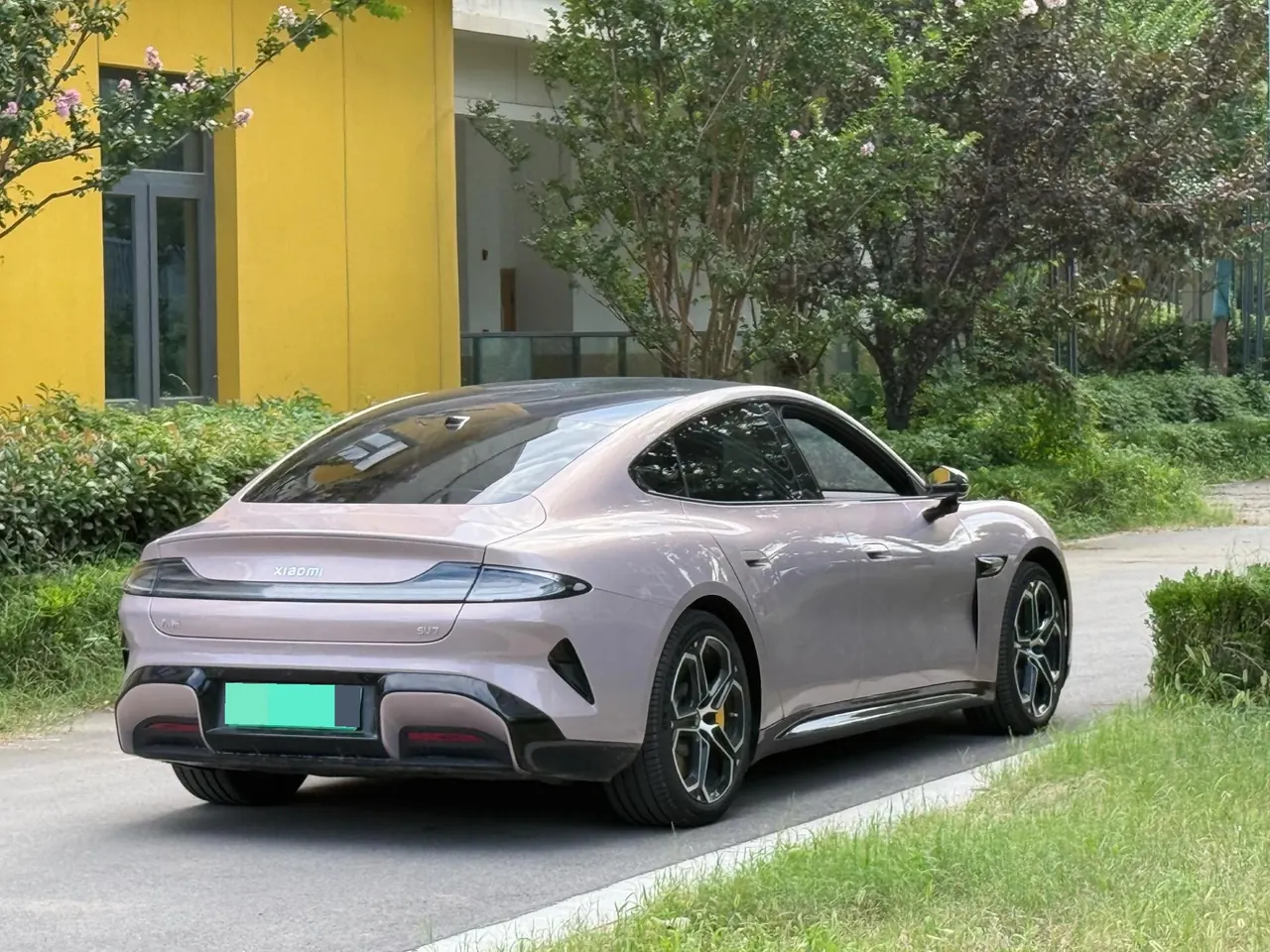 MI 2026 SU7 Standard Edition Automatic Gear 5