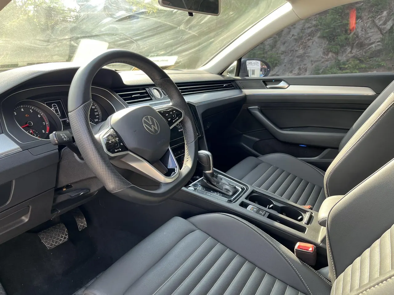 Volkswagen 2020 Magotan 1.4TSI 280TSI Leading Automatic Transmission 4