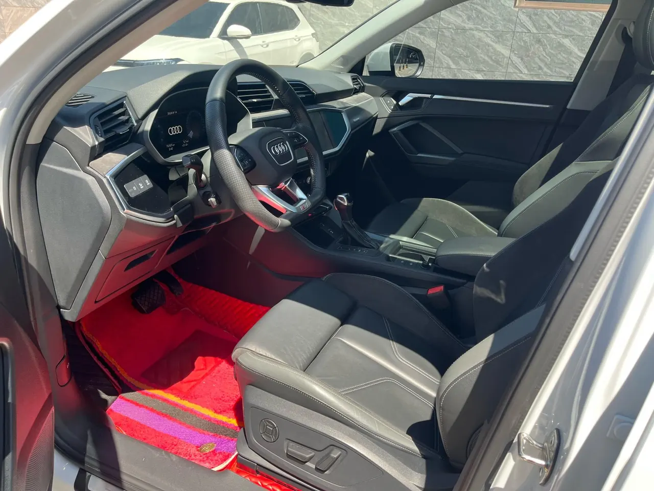 Audi 2021 Q3 Sportback 2.0TFSI 40TFSI into the life version of automatic gear 5