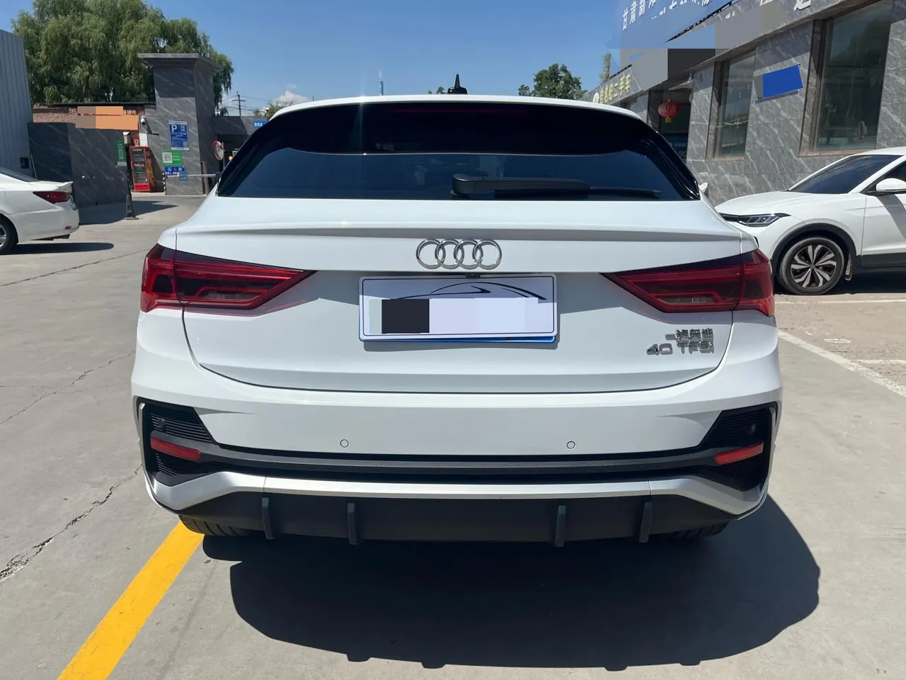 Audi 2021 Q3 Sportback 2.0TFSI 40TFSI into the life version of automatic gear 8