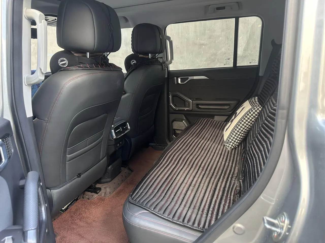 Jetour 2023 Travelers 1.5T Two-Drive Discovery PRO Automatic Gear 3