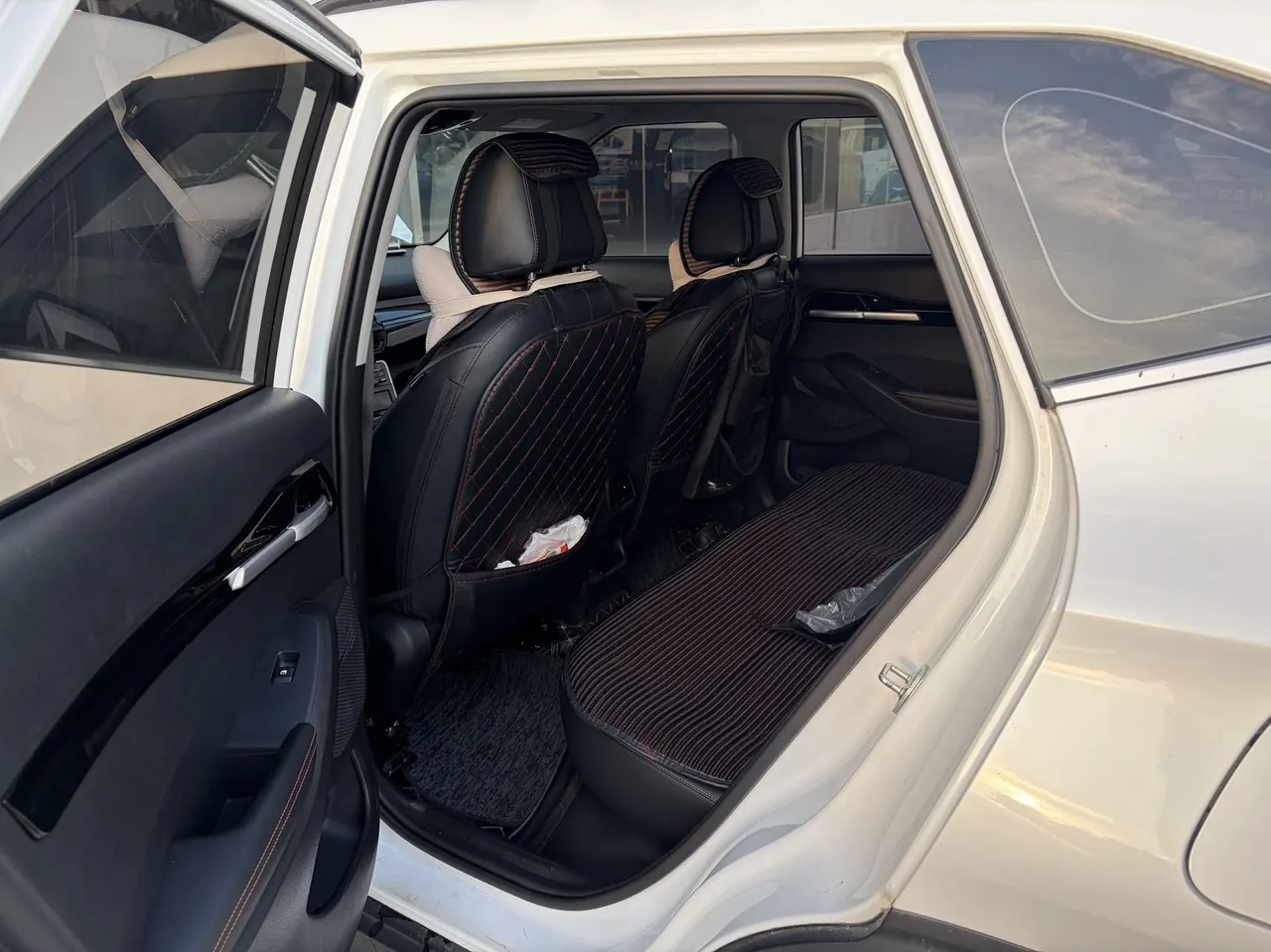 Kia 2023 Setus 1.5 Stepless Deluxe Edition Automatic Transmission 7