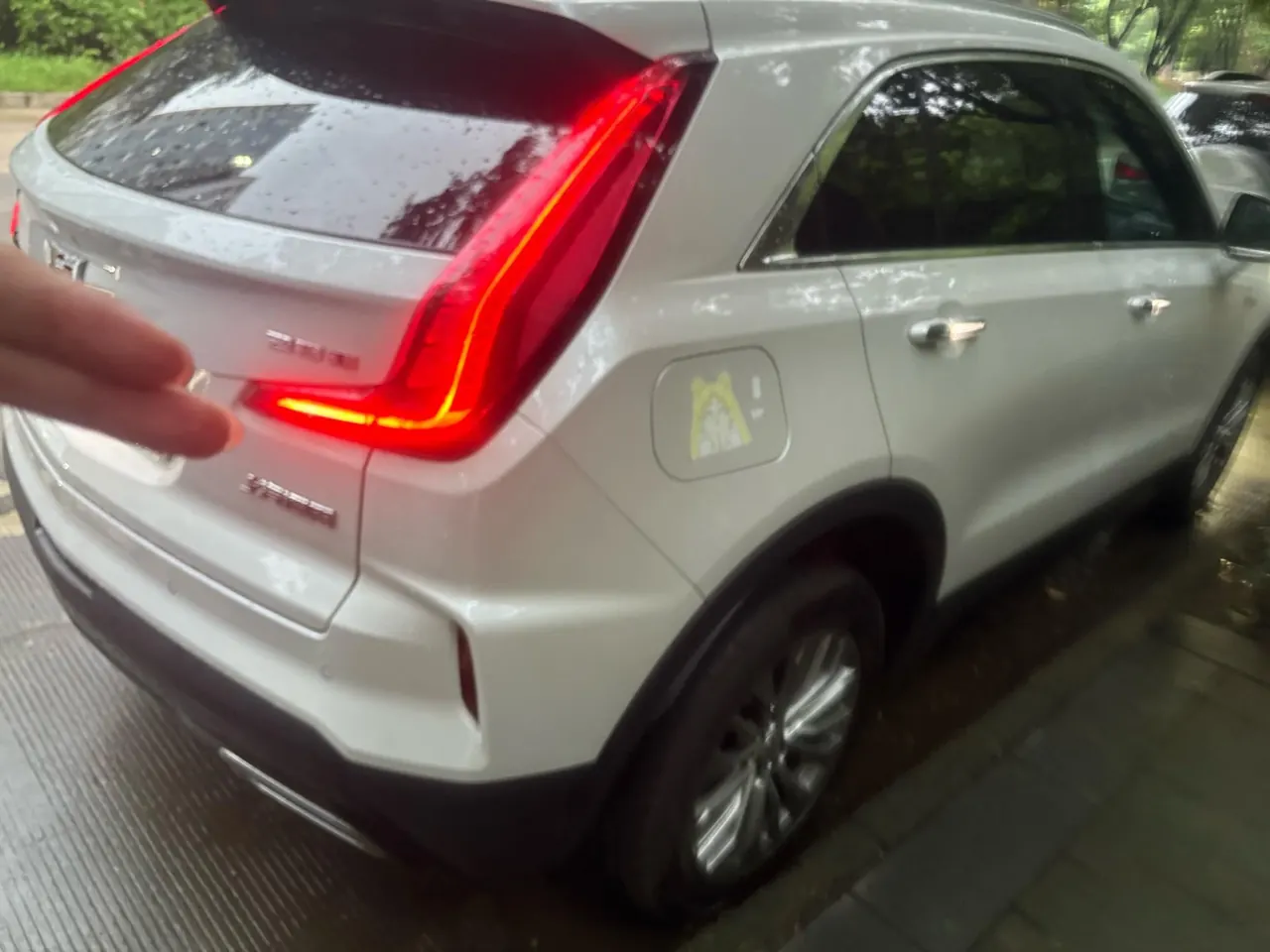 Cadillac 2023 XT4 48V 2.0T 28T Two-Drive Luxury Automatic Gear 2