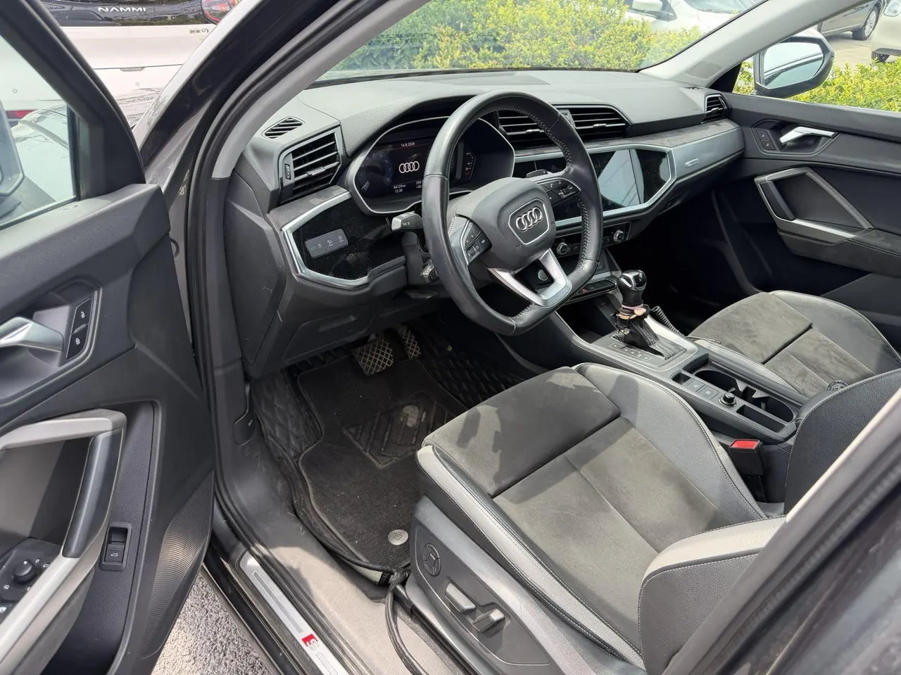 Audi 2021 Q3 1.4TFSI 35TFSI Fashion Dynamic Automatic 6