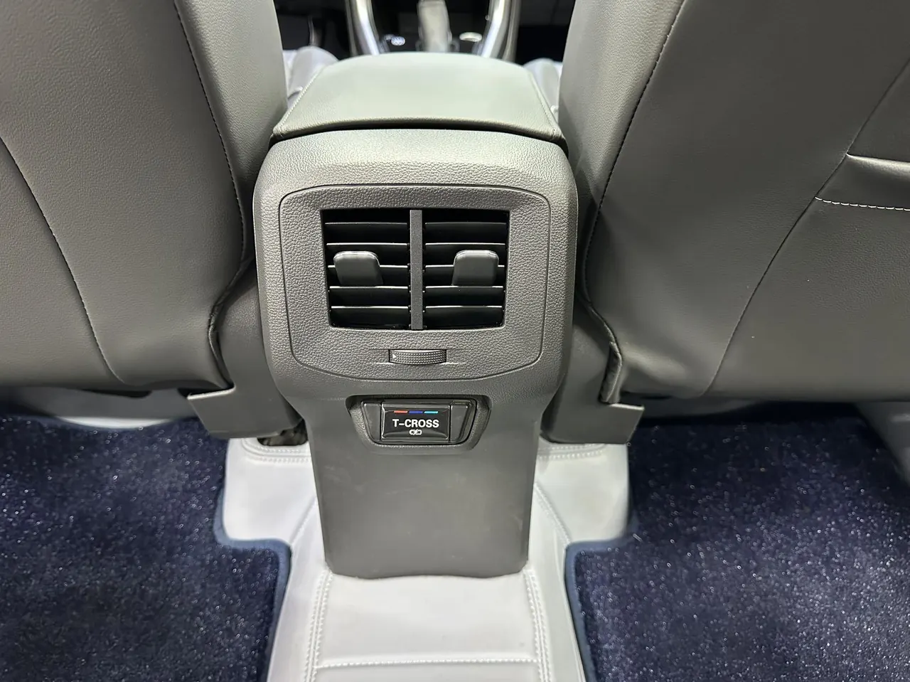 Volkswagen 2022 T-Cross (Tujia) 1.4TSI 280TSI Comfort Edition Automatic Gear 8
