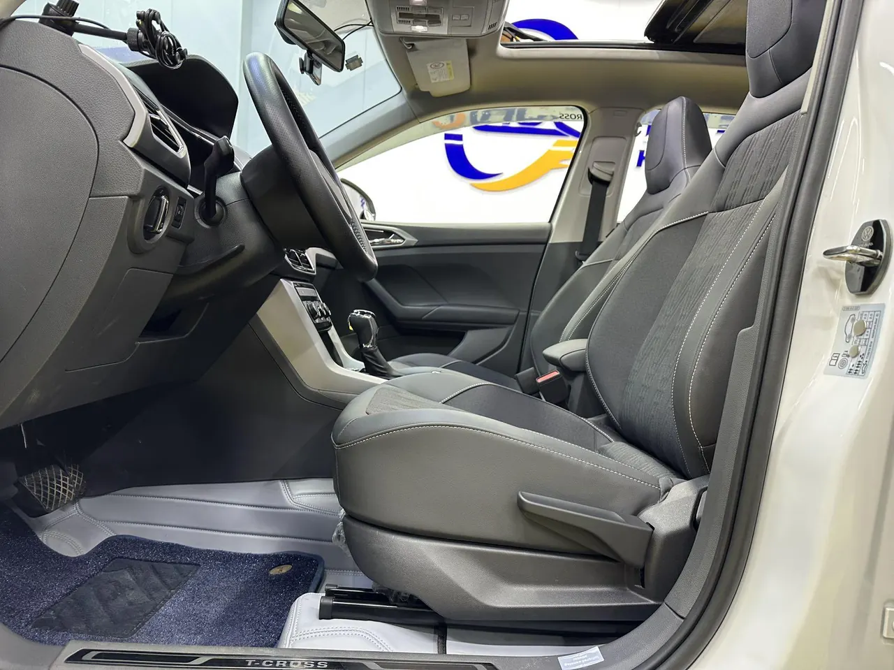 Volkswagen 2022 T-Cross (Tujia) 1.4TSI 280TSI Comfort Edition Automatic Gear 9