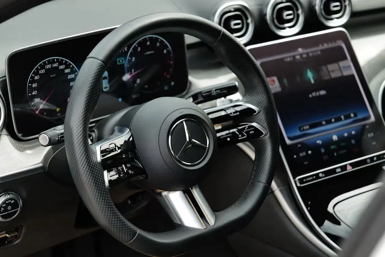 Mercedes Benz Class C 2023 C 260 L 48V 1.5T Hao Night Sports Edition (Modified) Automatic Gear 6
