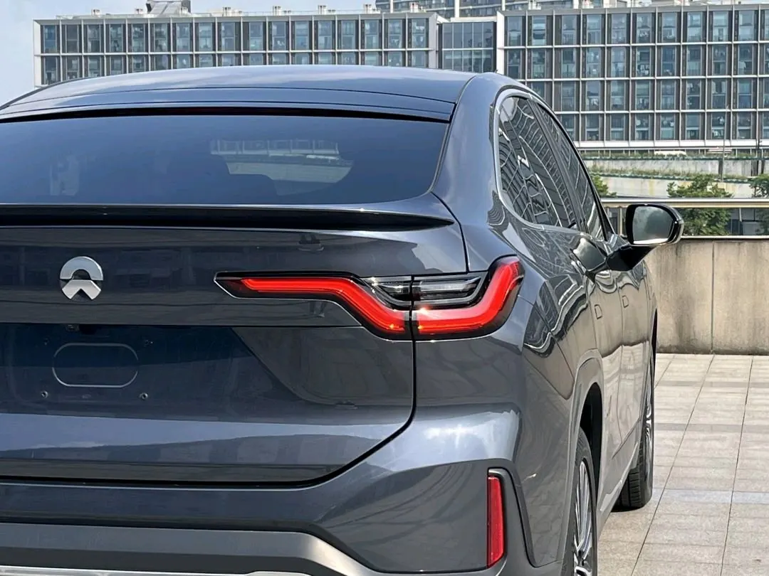 NIO 2020 EC 6 615KM Signature Edition Automatic Gear 9