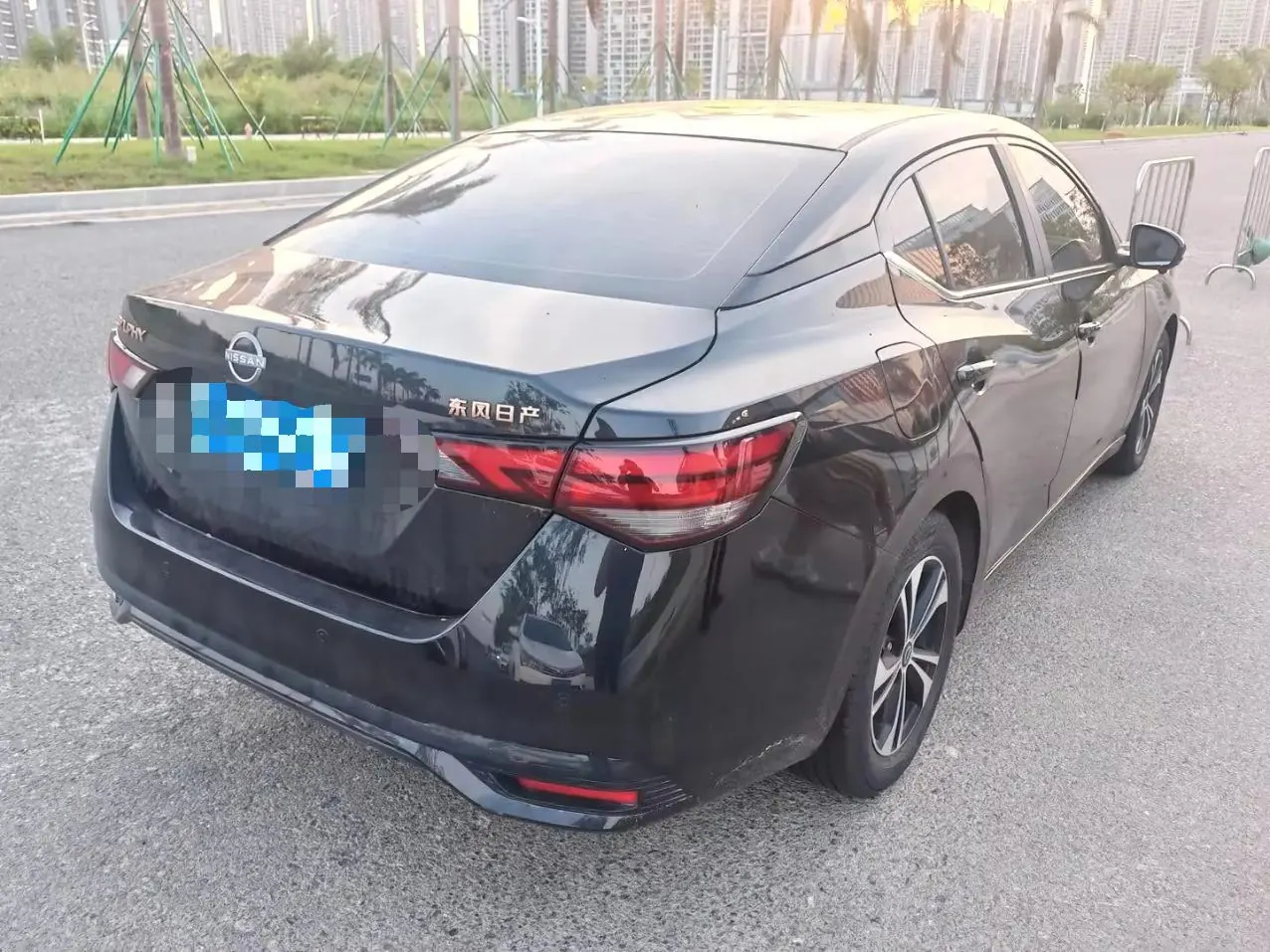 Nissan 2023 Sylphy 1.6 Stepless Black Gold Edition Automatic Gear 5