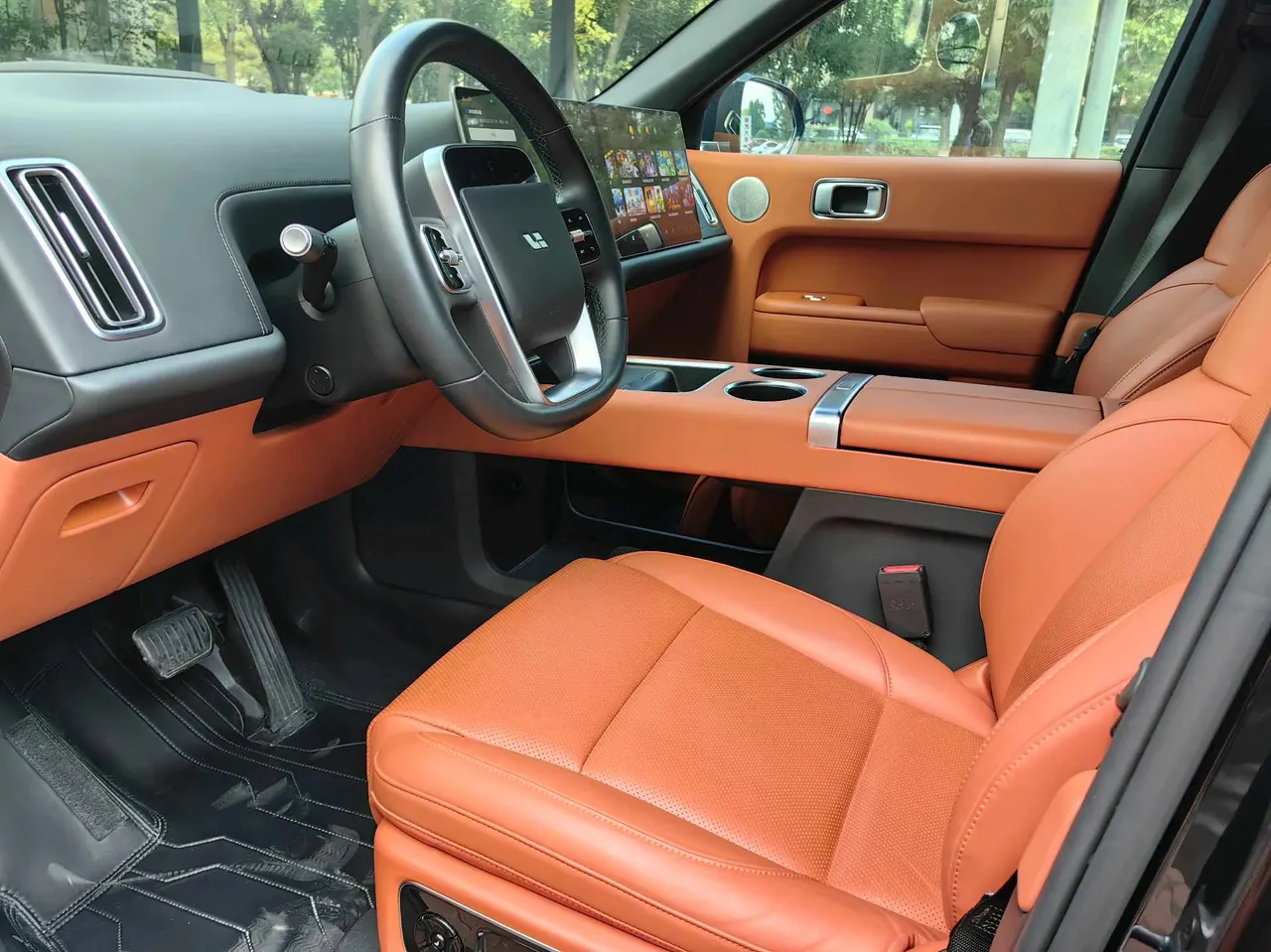 Li 2022 L9 1.5T Max Edition Automatic Gear 4