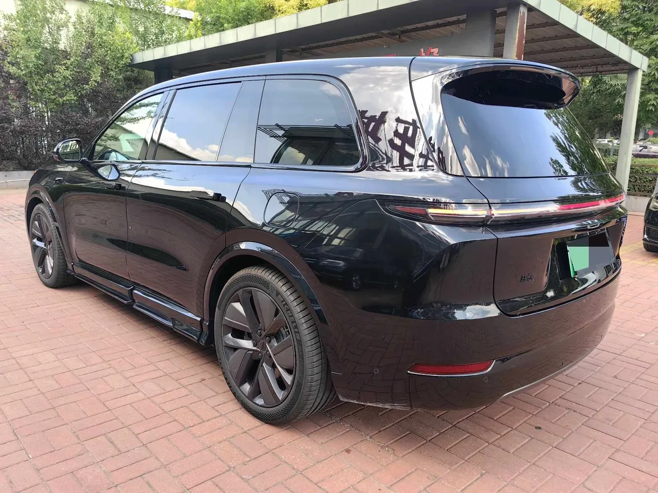 Li 2022 L9 1.5T Max Edition Automatic Gear 7