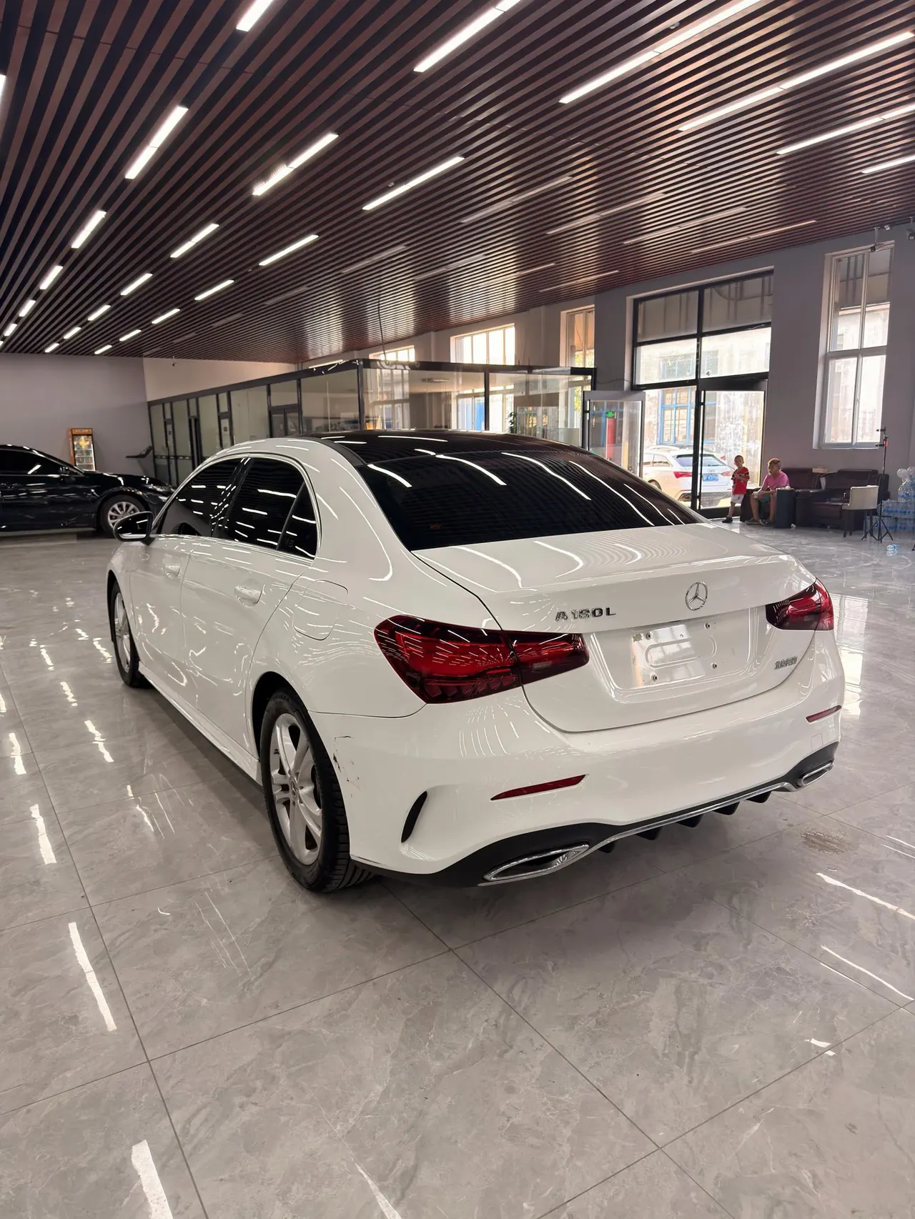 Mercedes Benz Class A 2023 A 180 L 1.3T automatic gear 7