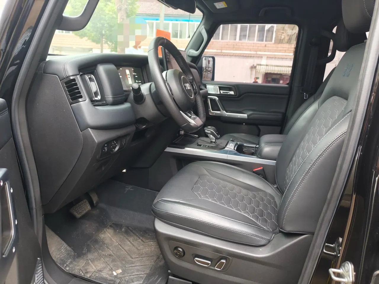 212 2024 T01 2.0T mechanic automatic gear 2
