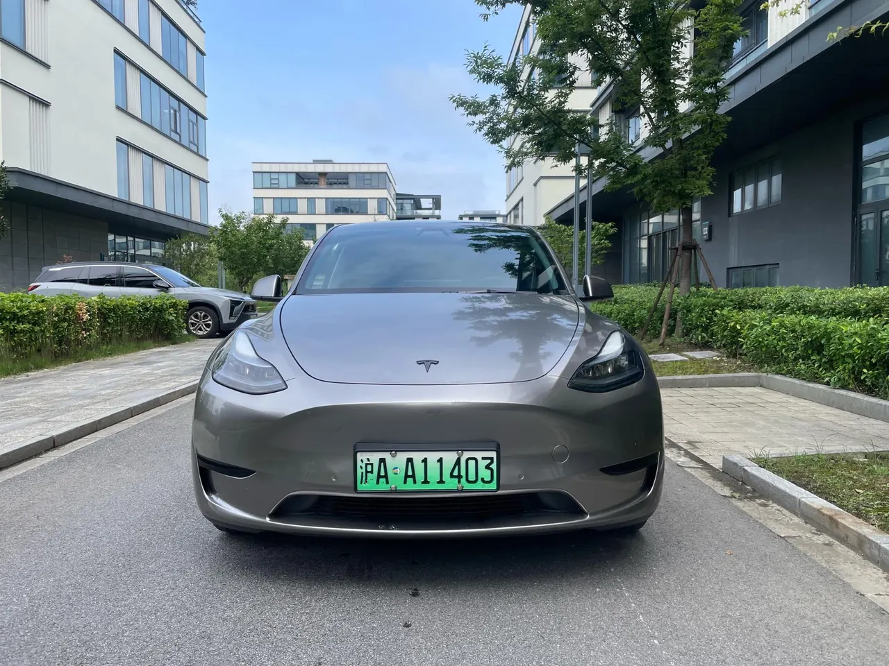 Tesla 2022 Model Y rear-wheel drive version (facelift) automatic gear 2