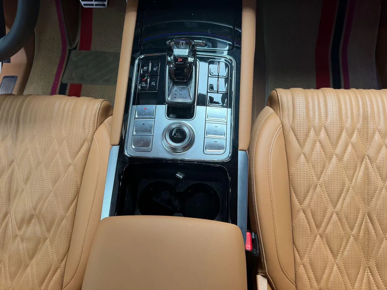 Tank 2022 Tank 500 48V 3.0T Sports Edition Dengfeng 5-seat Automatic Gear 10