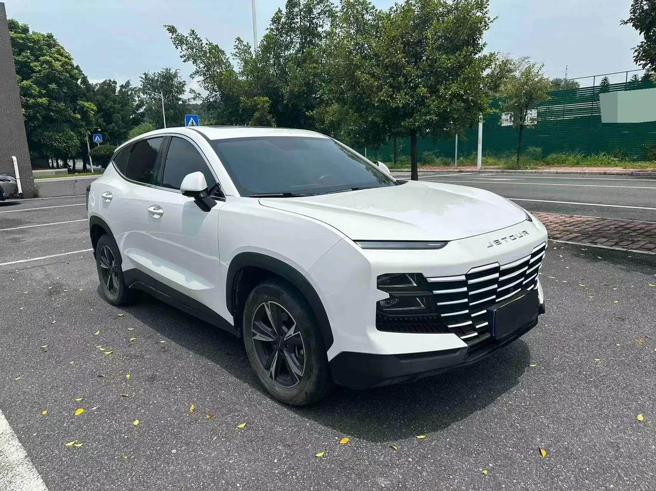 Jetour 2024 Dasheng 1.5T Xingyao PRO automatic gear 3