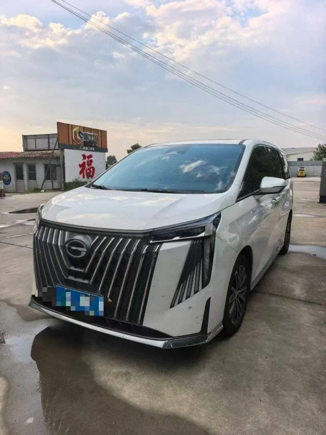 Open image lightbox: Chuanqi 2024 M8 Double Engine 2.0T Master Series Super Hybrid Automatic Gear