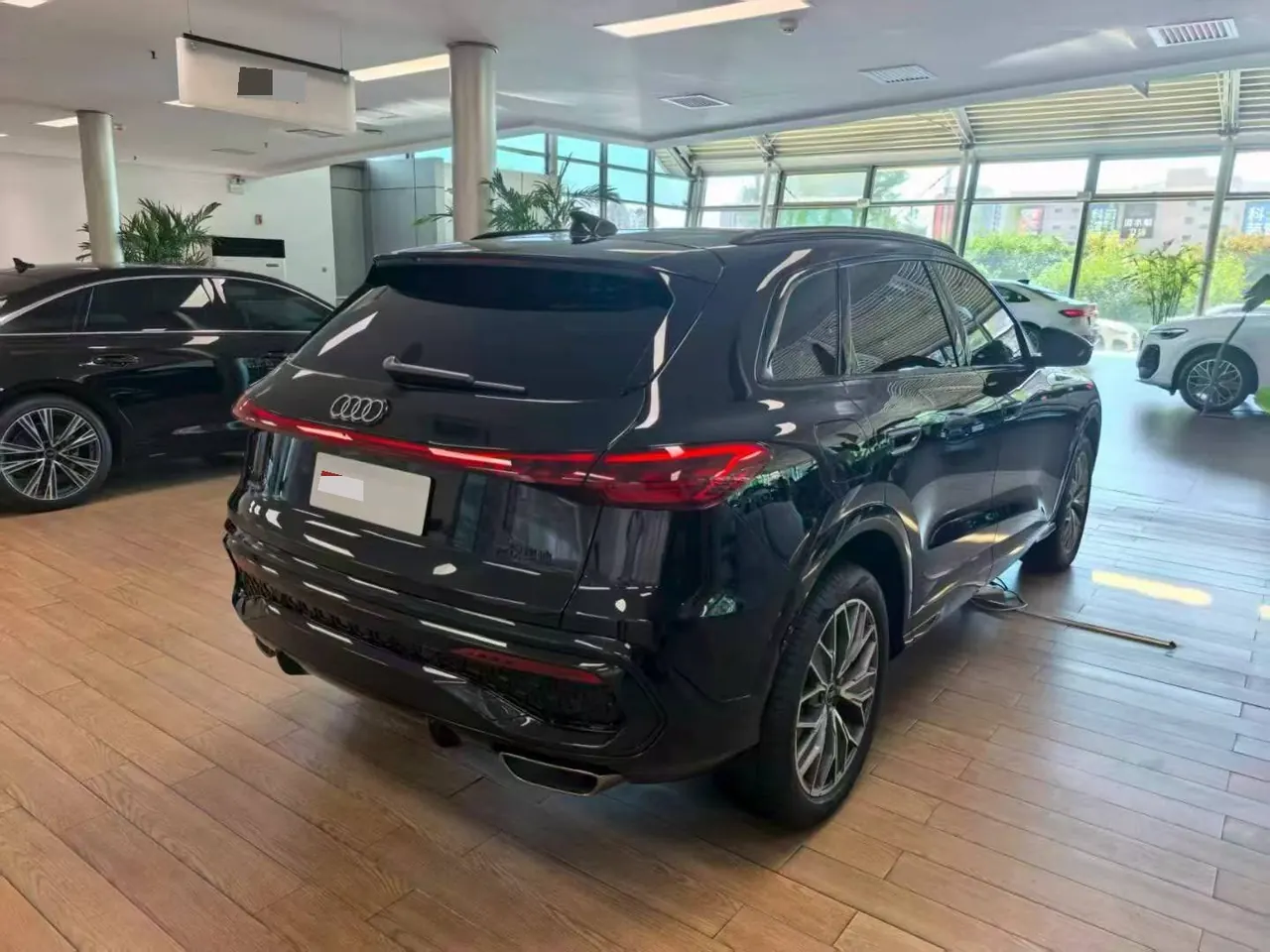 Audi 2026 Q5L 20 T 10 million users exclusive version of automatic gear 4