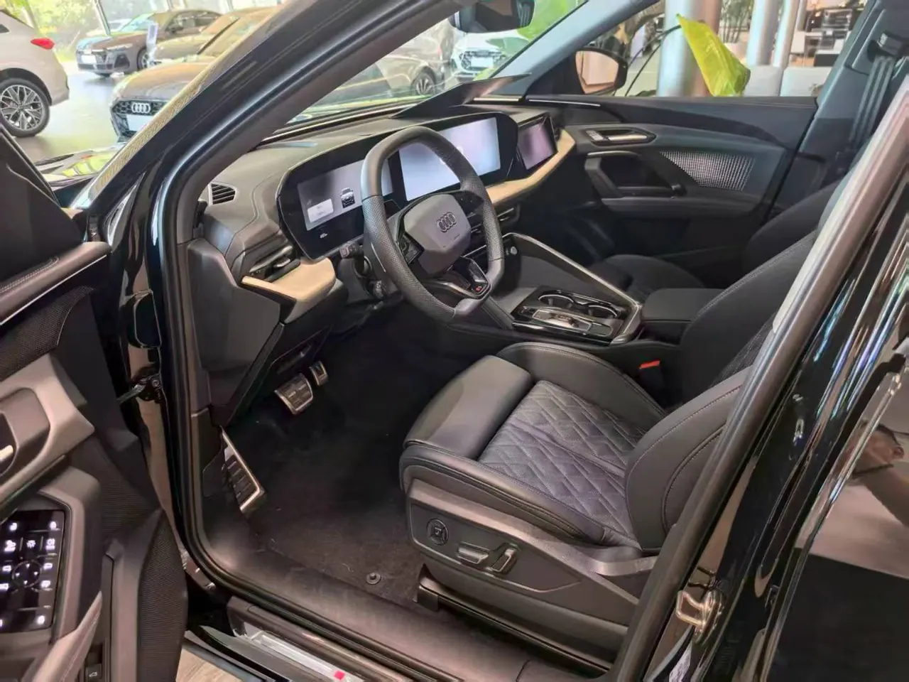 Audi 2026 Q5L 20 T 10 million users exclusive version of automatic gear 5