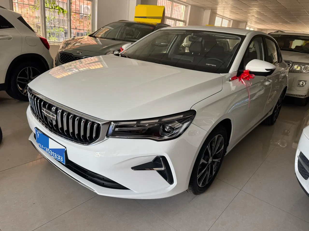 打开图片灯箱:Geely 2026 Emgrand-Sanxiang 1.5 Stepless 4 million Commemorative Excellent Automatic Transmission