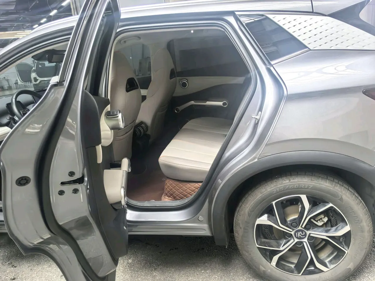 BYD Yuan PLUS 2024 Yuan PLUS Glory Edition 430KM Leading Automatic Gear 5