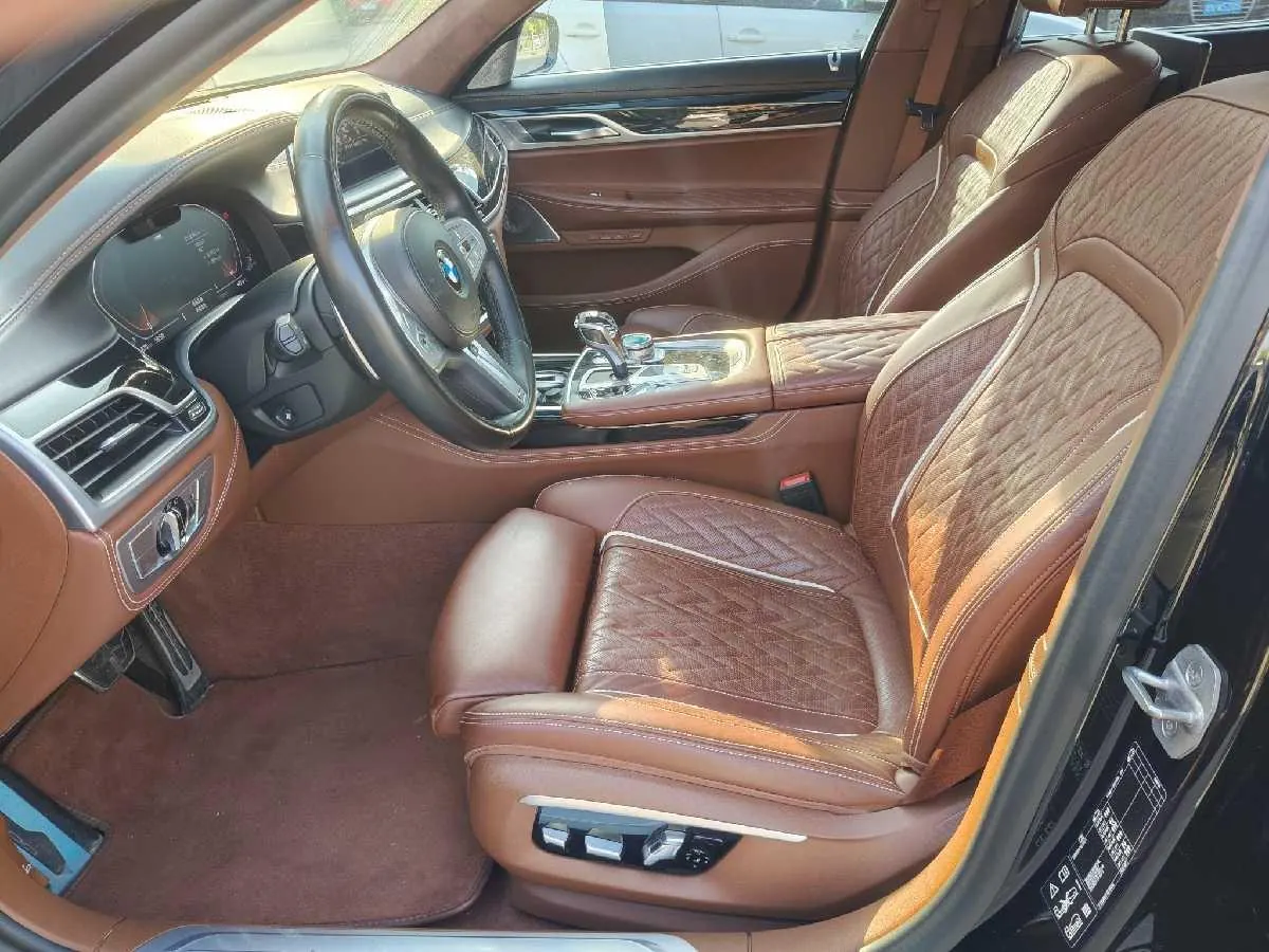 BMW 7 Series (Imported) 2022 740Li xDrive 3.0T Administrative M Sports Suit Automatic Gear 2
