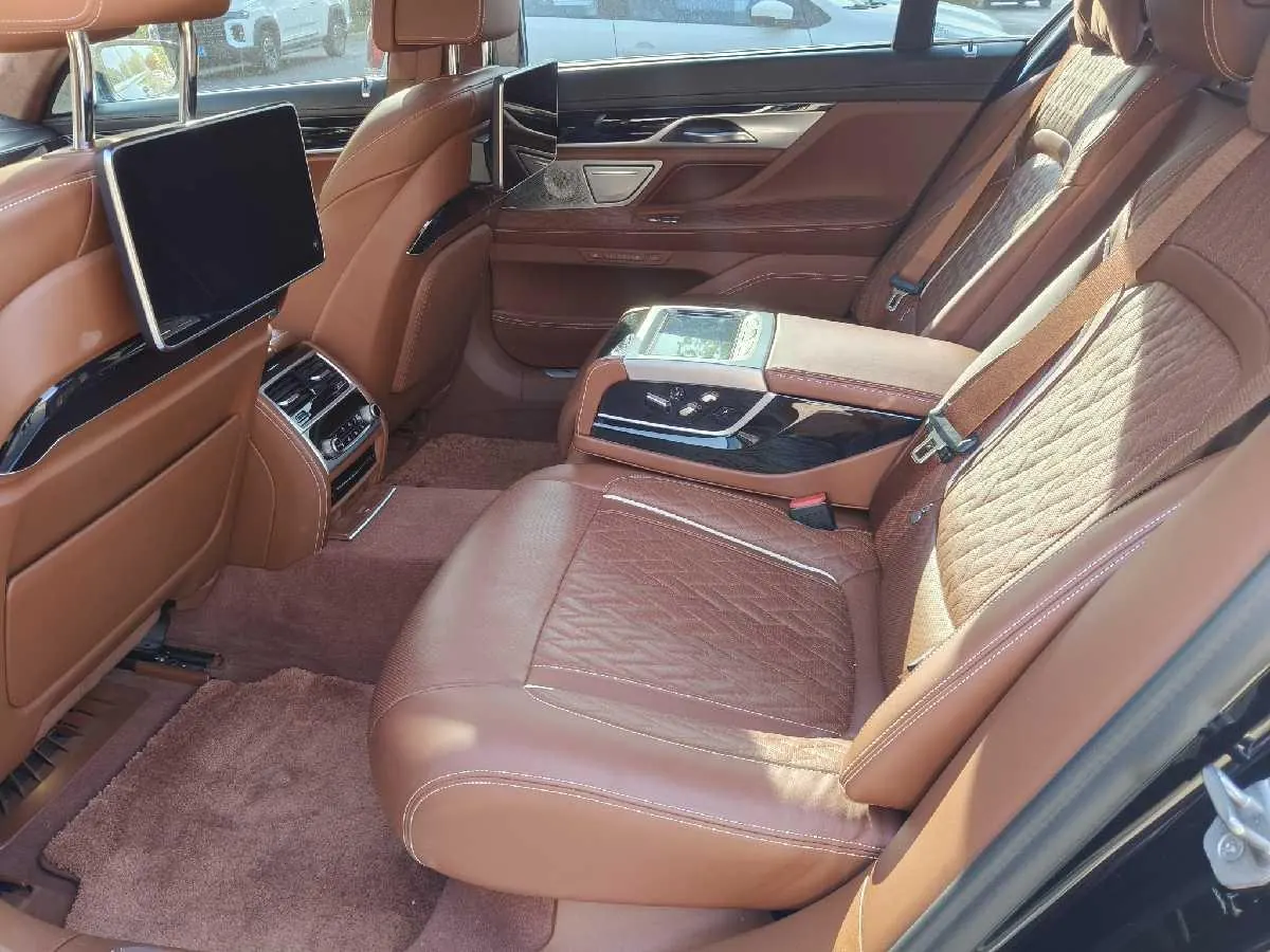 BMW 7 Series (Imported) 2022 740Li xDrive 3.0T Administrative M Sports Suit Automatic Gear 3
