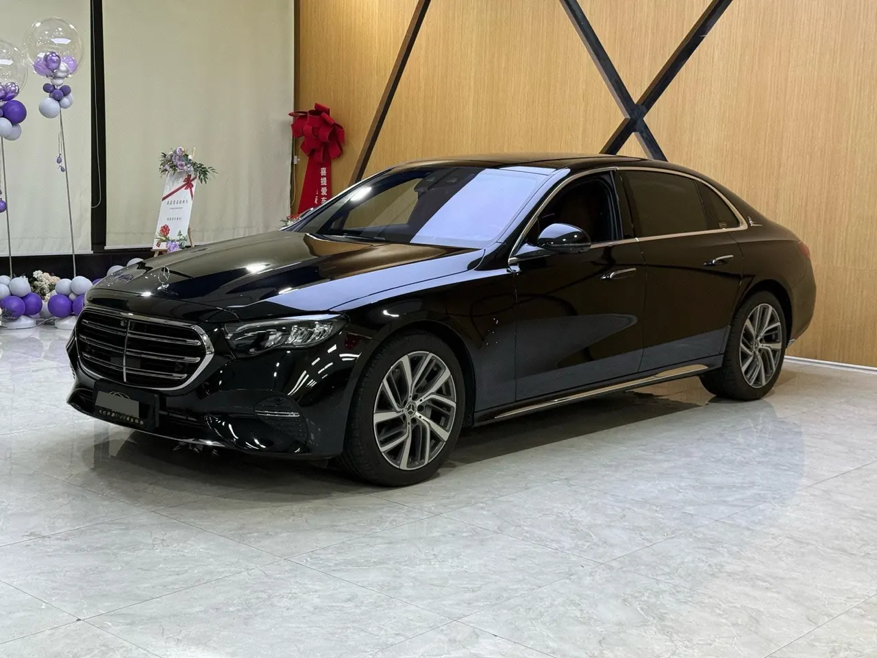 Open image lightbox: Mercedes Benz E Class 2024 E 300 L 48V 2.0T Fashion Automatic Gear
